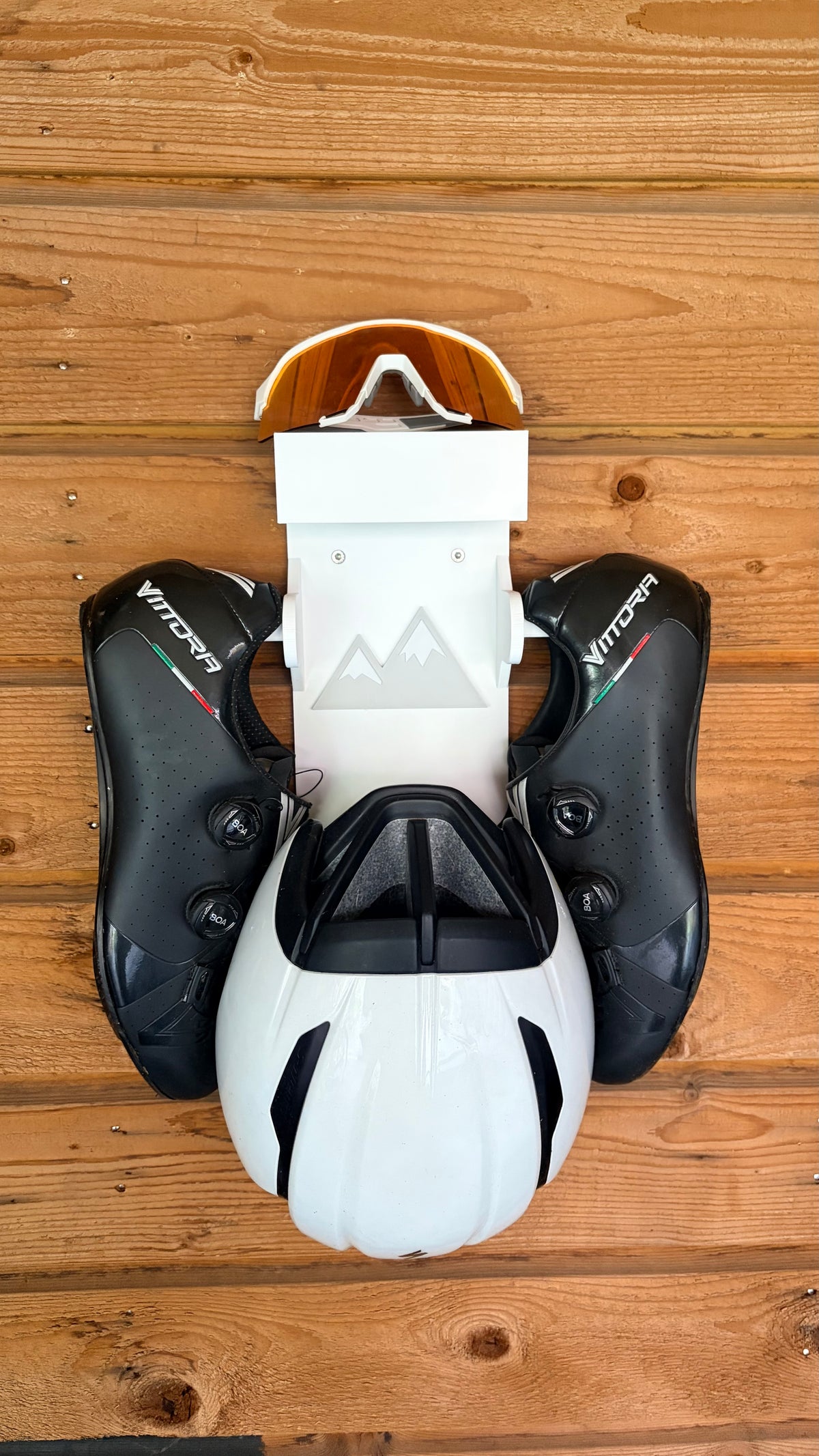 Muurbeugel - Geschikt voor helm, fietsschoenen, (sport)bril en gps