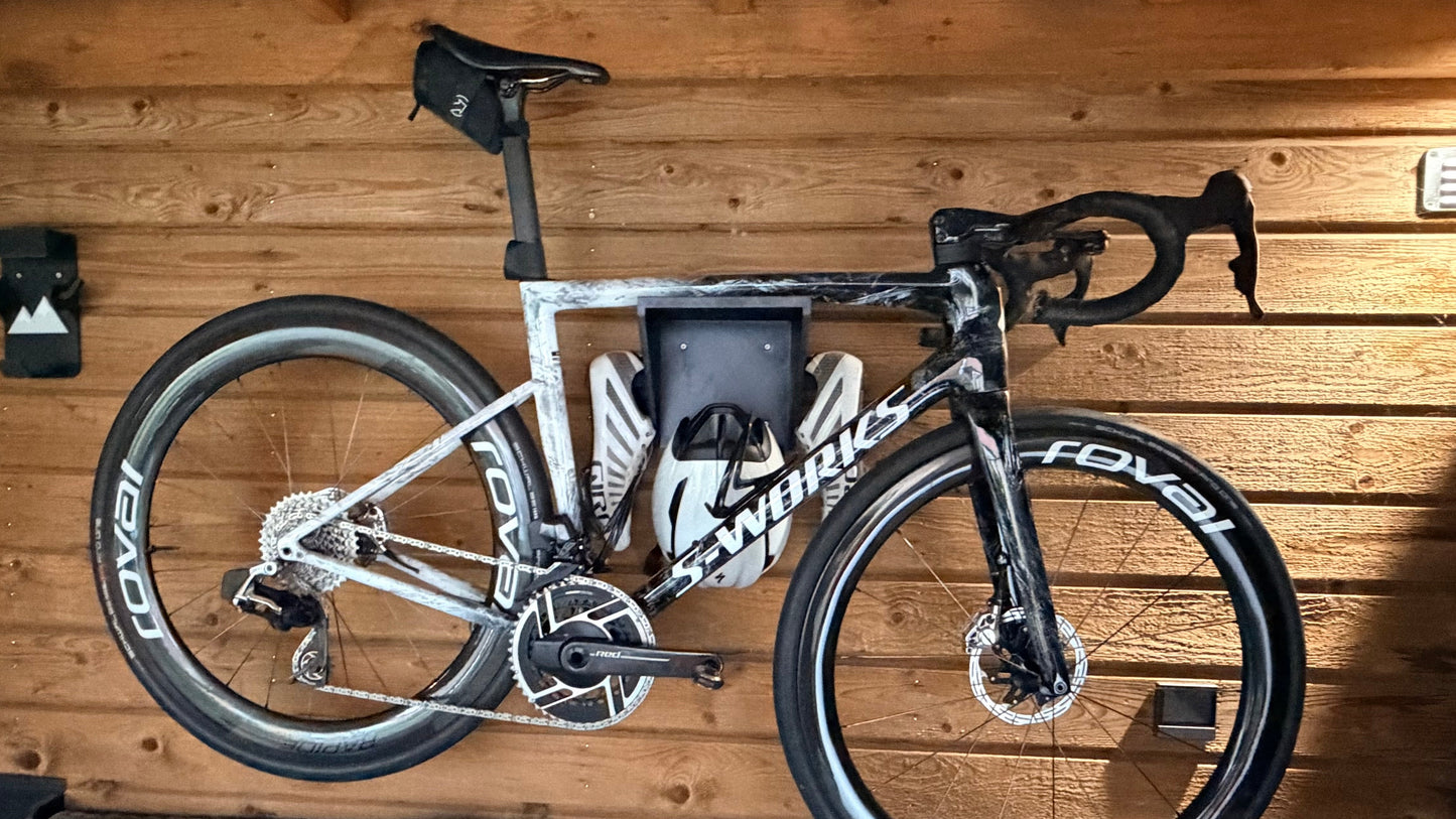 Muurbeugel - Race/Gravelfiets - schoenen - helm en accessoires